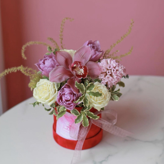 С праздником