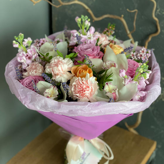 Лиловое платье