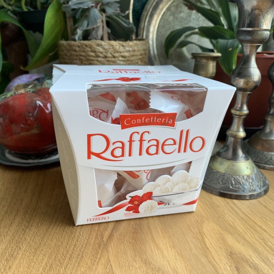 Конфеты Raffaello
